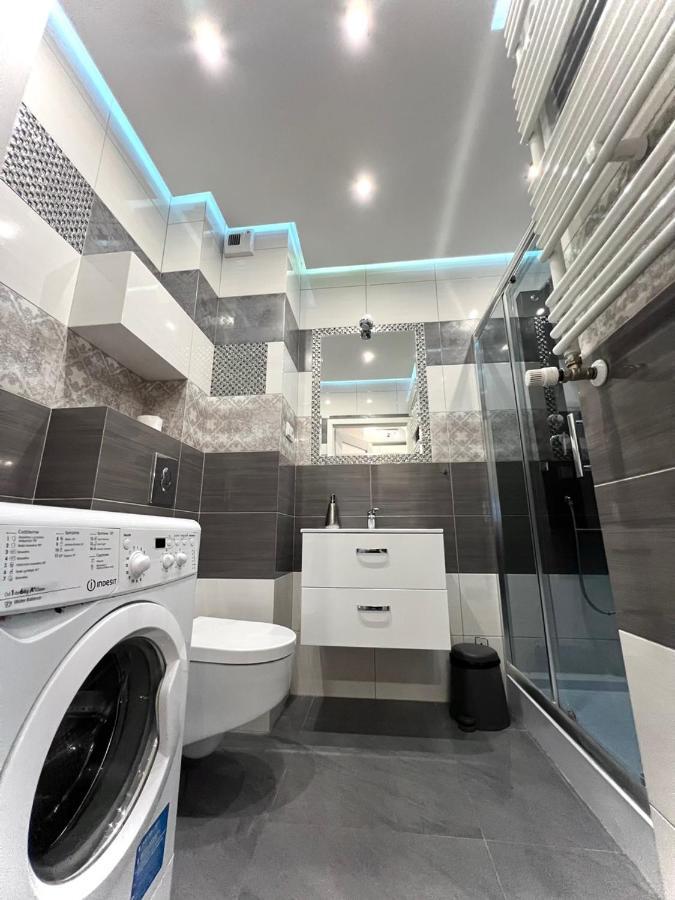 Wola Apartment *